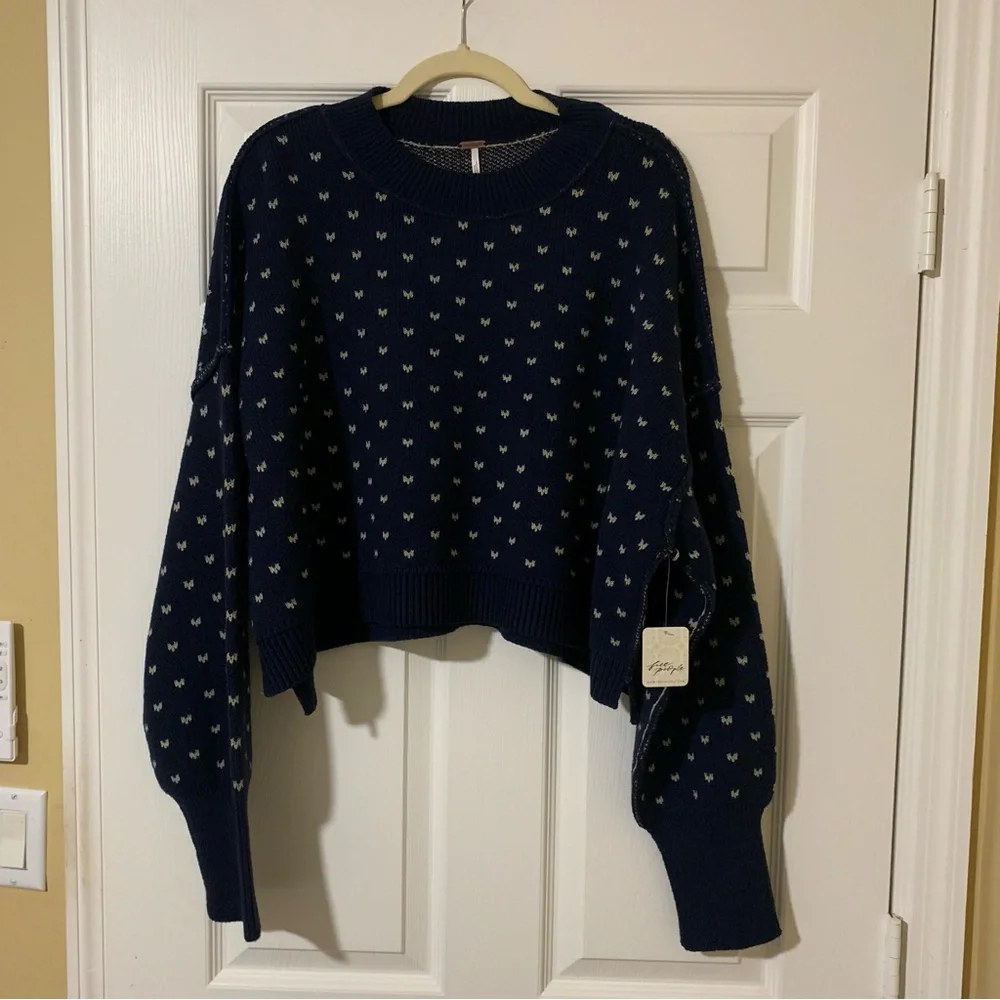 NWT Free People Easy Street Patterned Crop Pullover‎ Blue and White Sweater